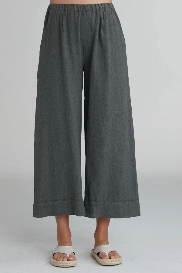 Pleated Crop Pant - Image 7