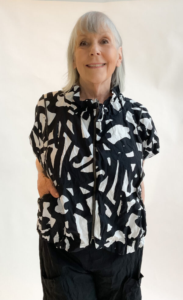 Kadence Vest - Image 4