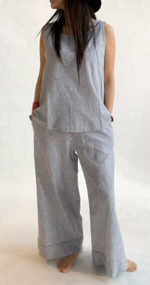 Pleated Crop Pant