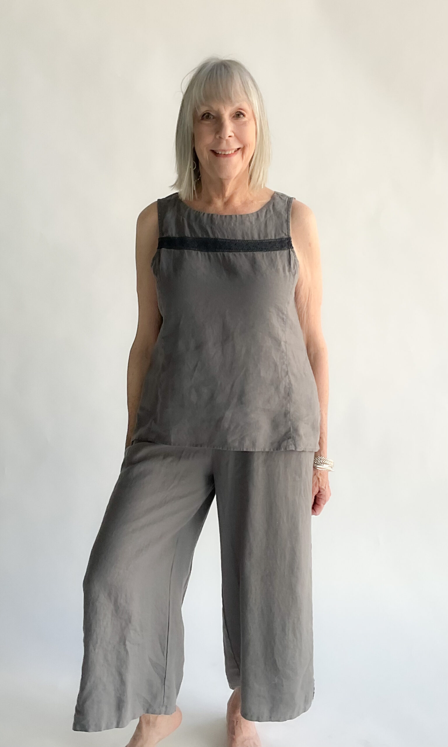 Tank w/lace